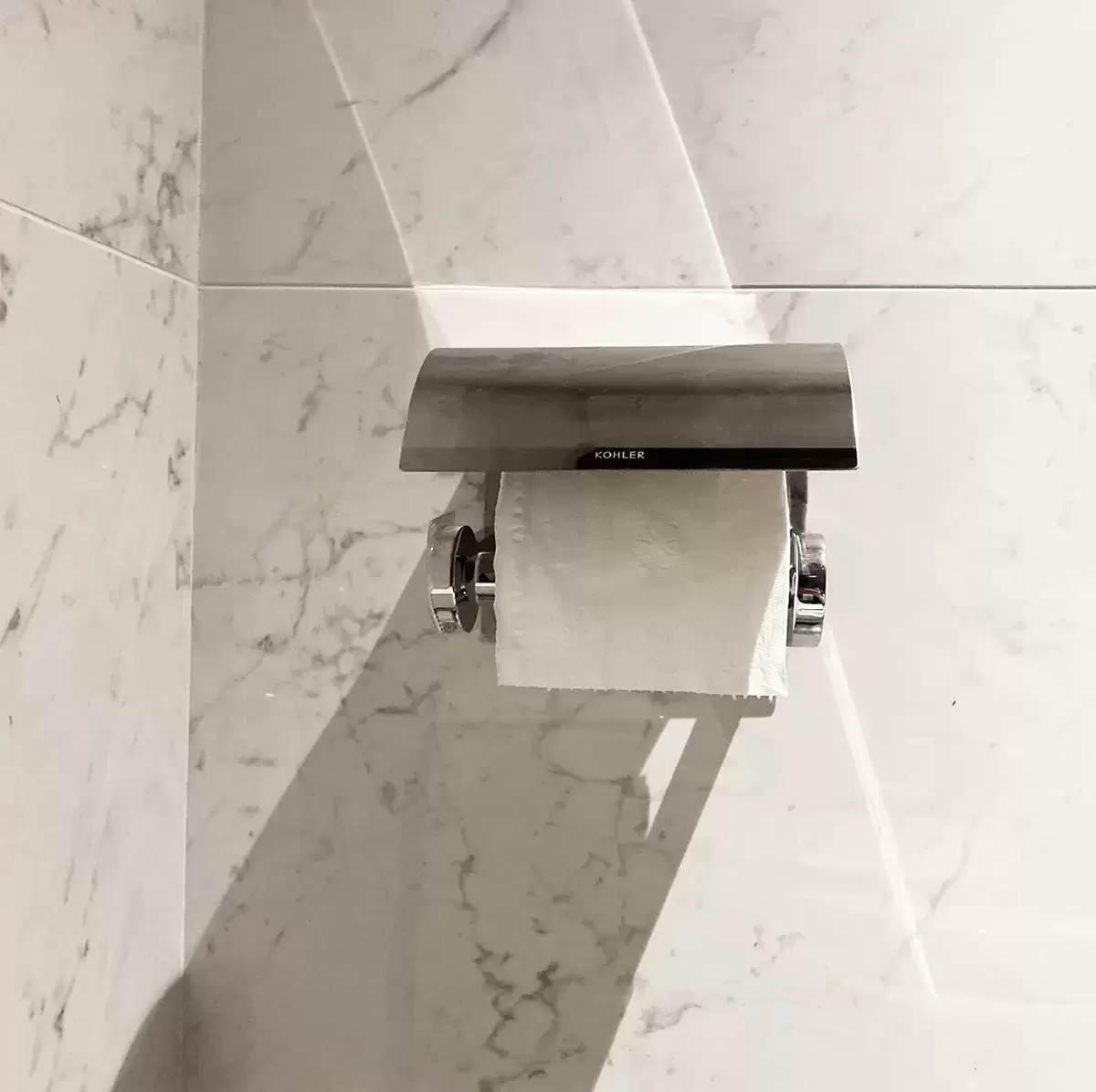 Kohler Singulier 三合一浴室配件組