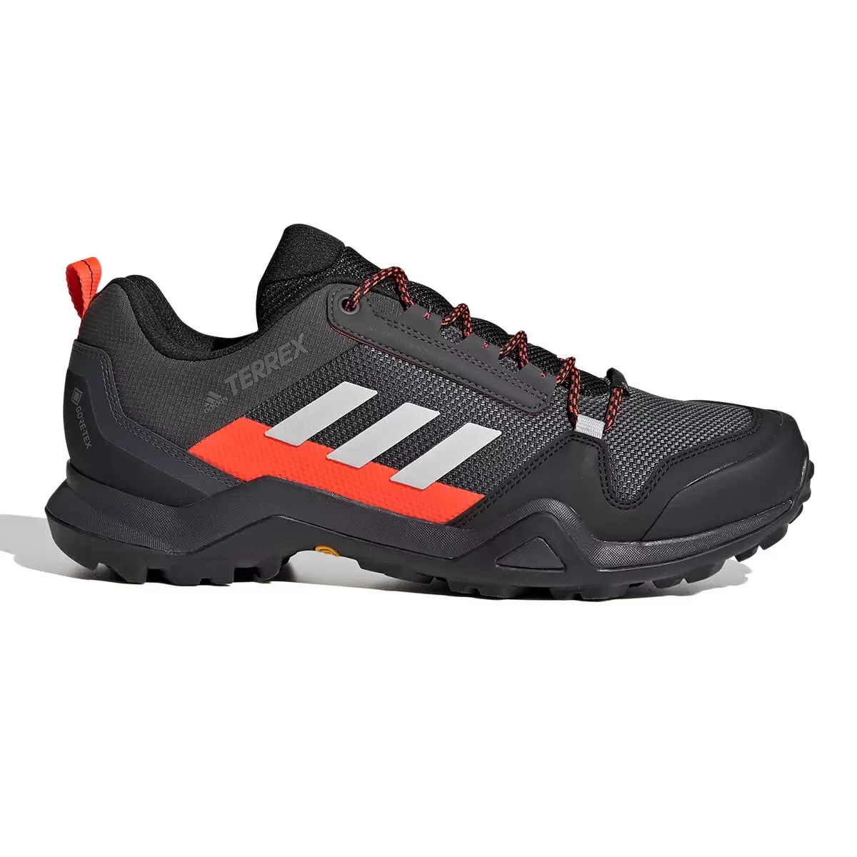 Adidas 男 Terrex 登山鞋