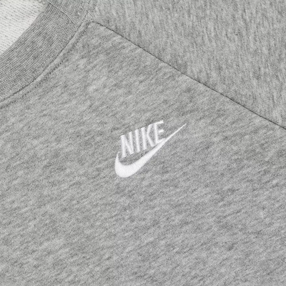 Nike 女圓領長袖上衣 灰 M