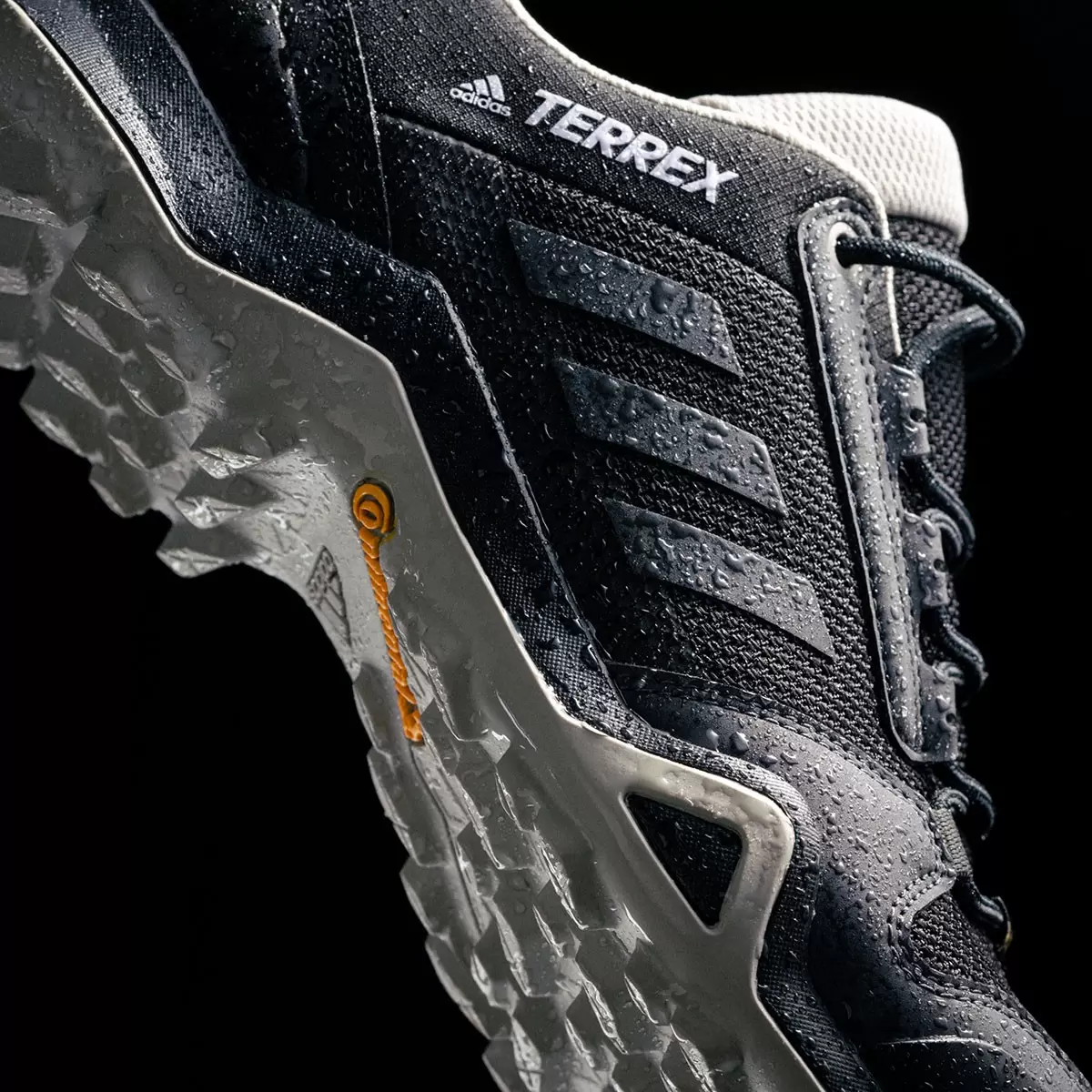 Adidas 女 Terrex 登山鞋 黑 US 9