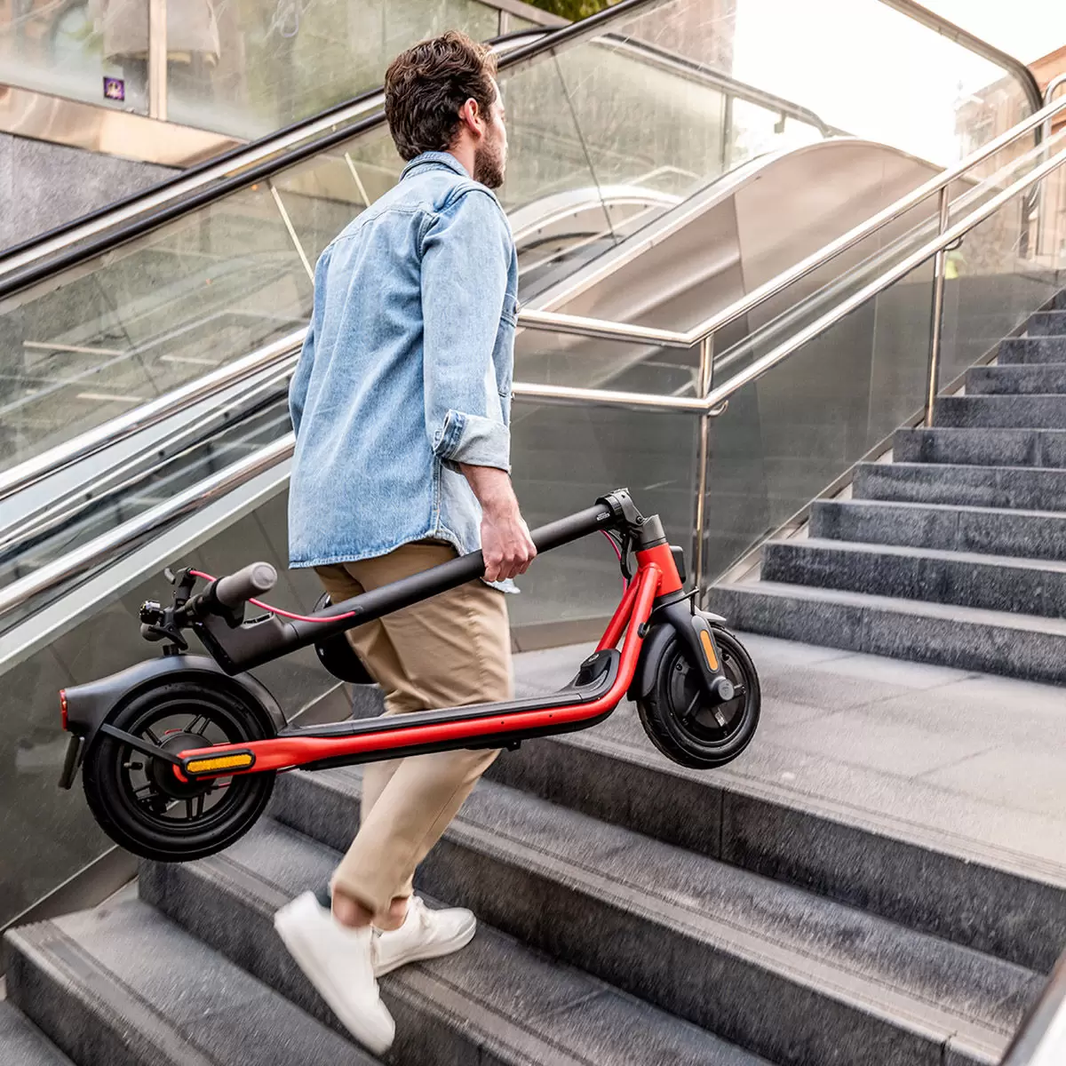 Segway-Ninebot 電動滑板車 D38U