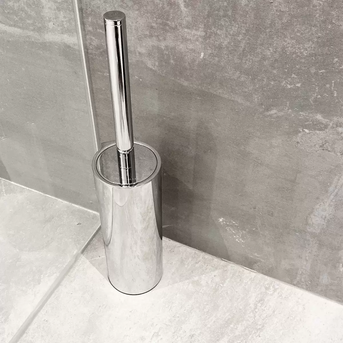 Kohler Singulier 三合一浴室配件組