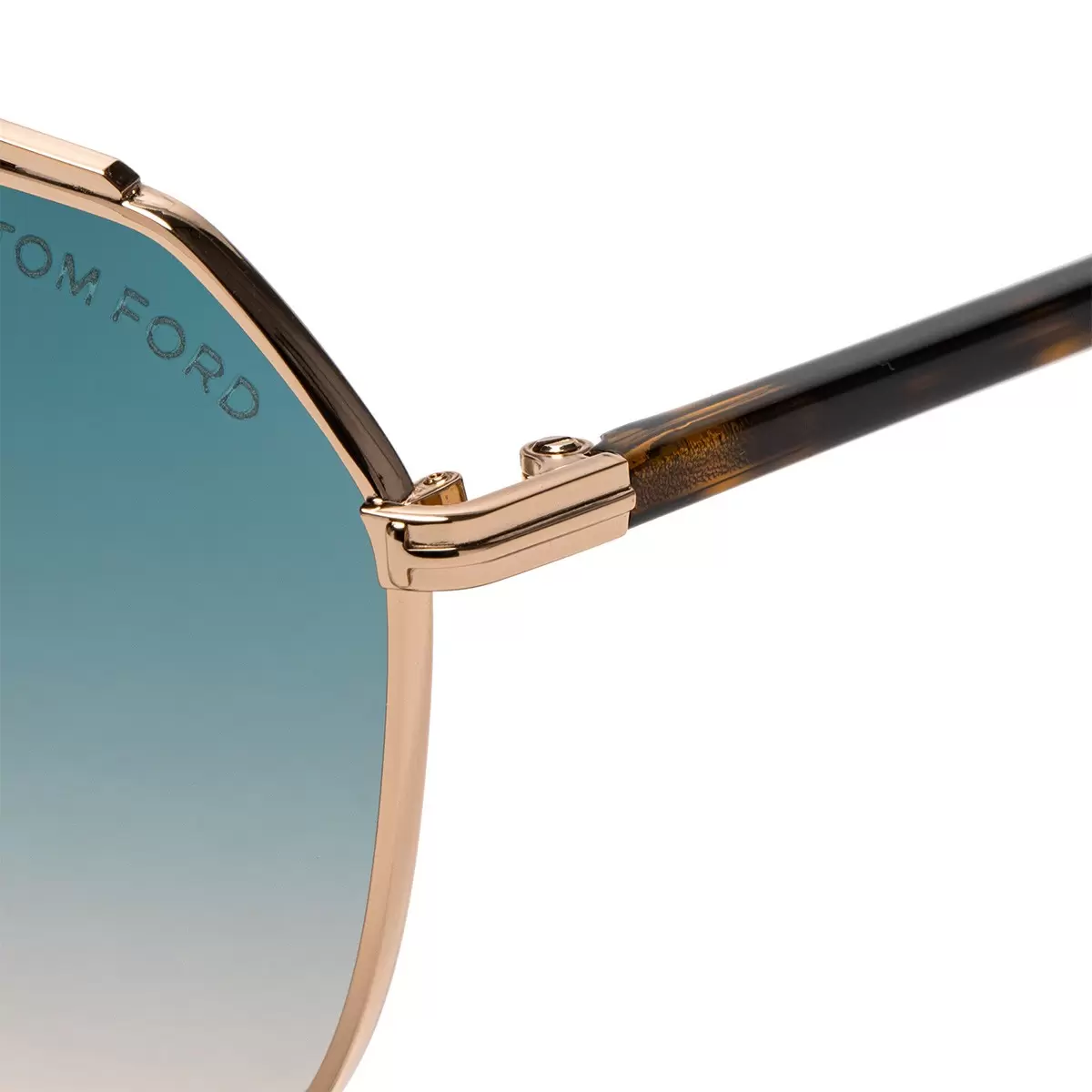 Tom Ford FT0681 28P 220111 Costco