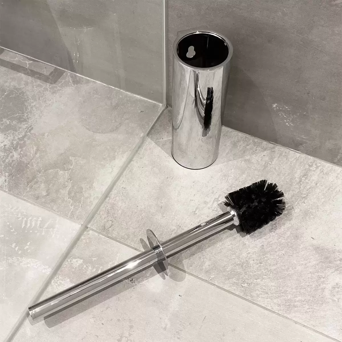 Kohler Singulier 三合一浴室配件組