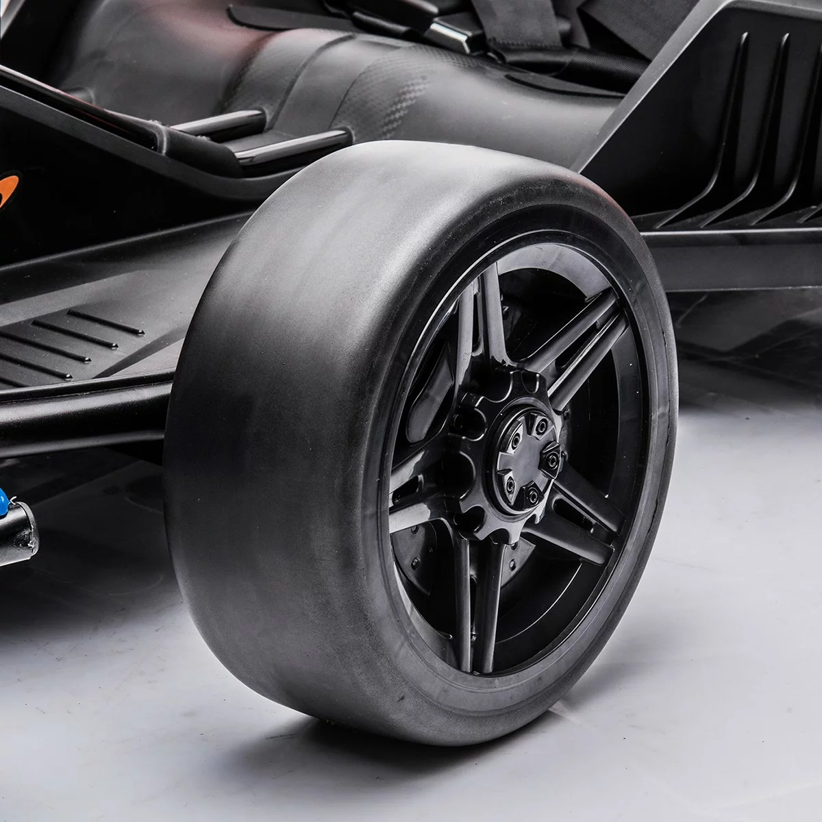 McLaren 兒童電動卡丁車 / 6歲以上 - 10