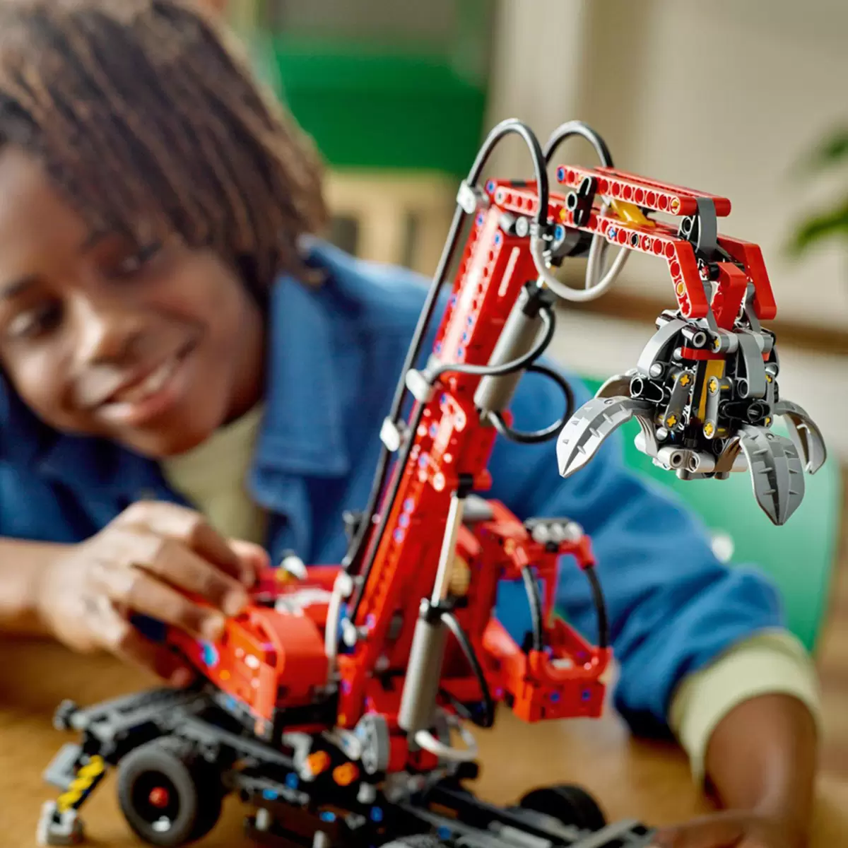 LEGO 科技系列 物料搬運機 42144