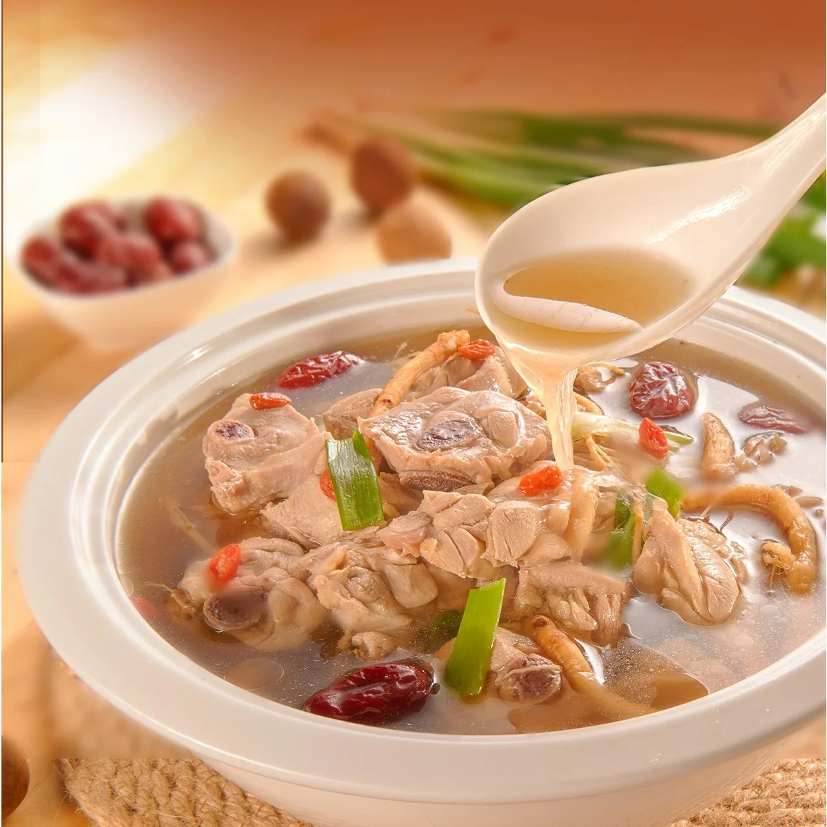 名廚美饌 冷凍人蔘雞湯 1200公克 X 2入 - 4