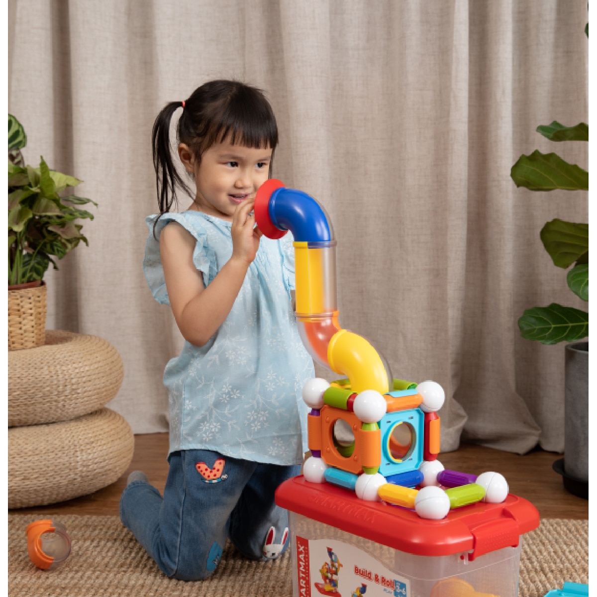 SMARTMAX 磁力接接棒，建構滑道組，附收納盒，專為幼兒設計的玩具，讓孩子從拼組過程中，體驗並學習到磁力的相吸與相斥。