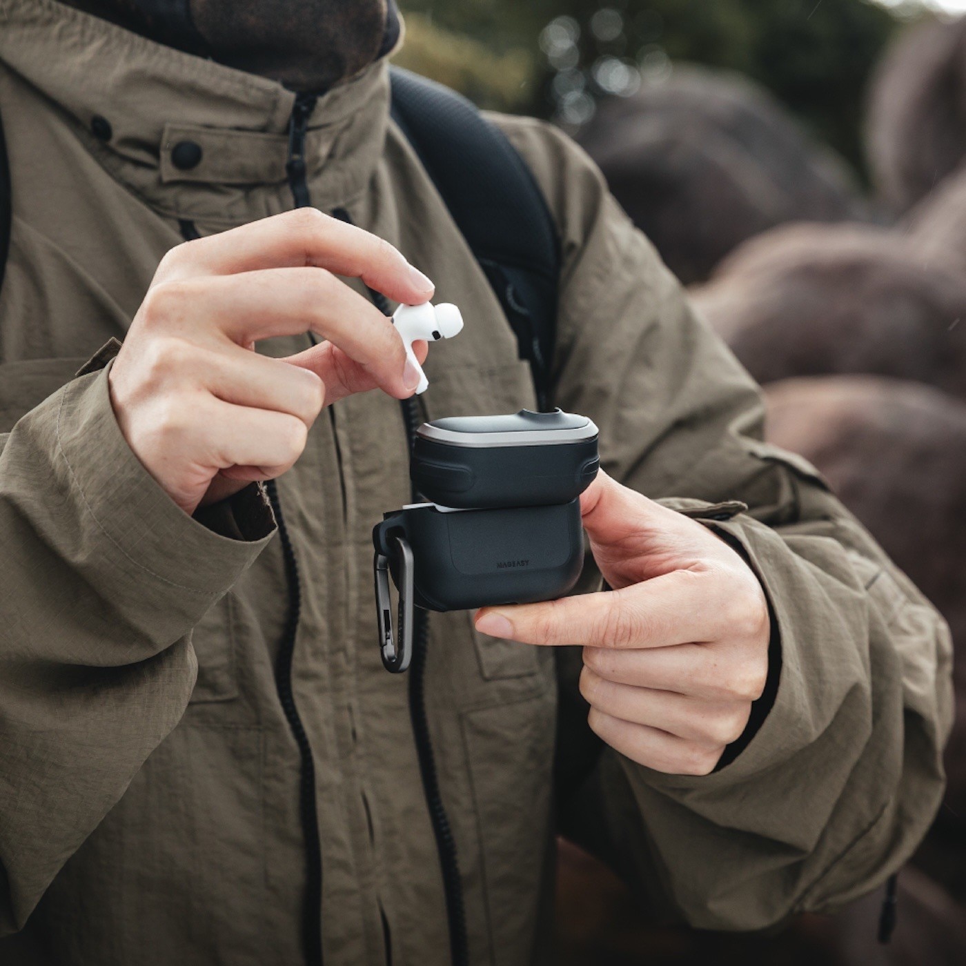 MAGEASY Odyssey with Wrist Strap 抗衝擊磁扣耳機殼 AirPods Pro 3
