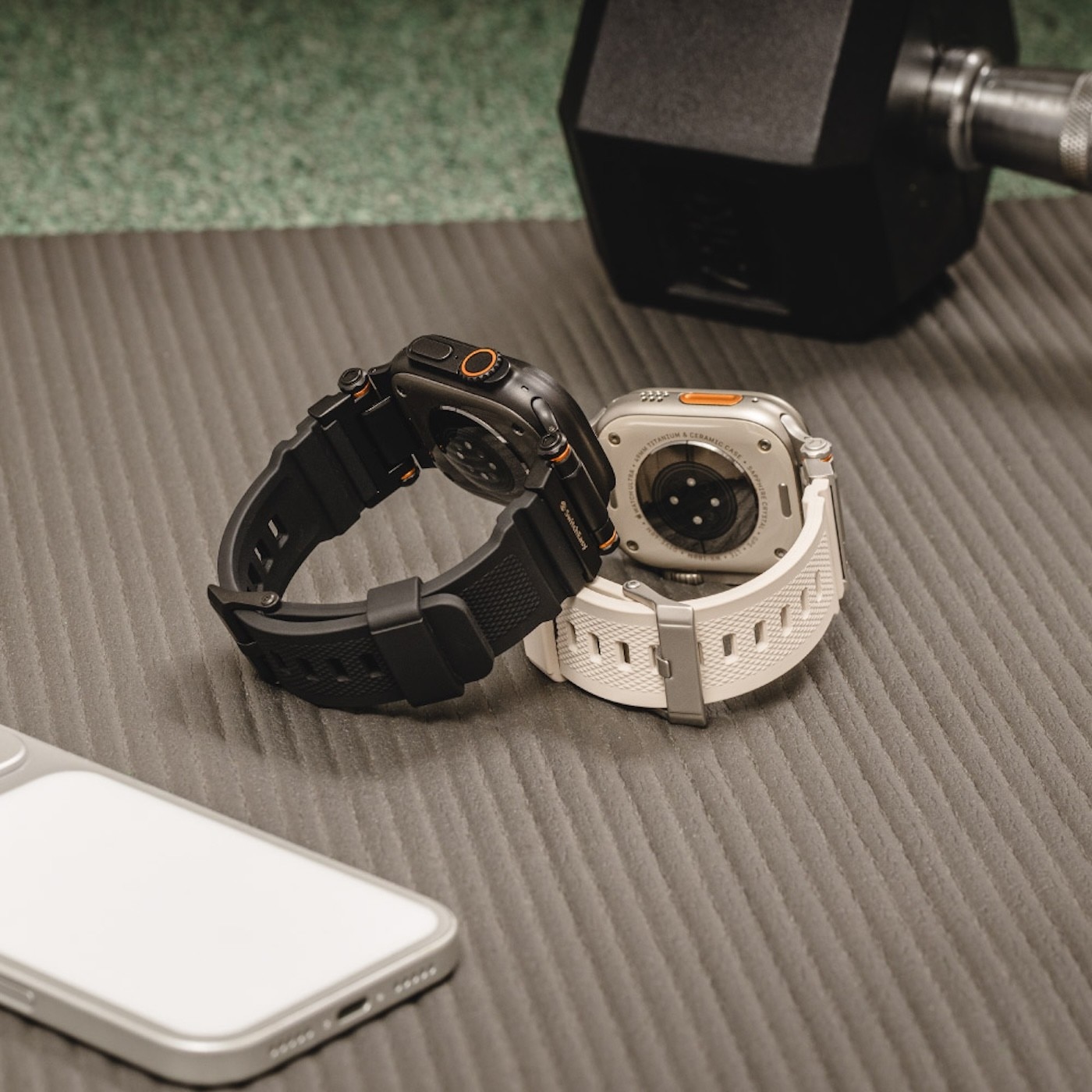 SwitchEasy Rugged 矽膠防水錶帶 44/45/46/49mm