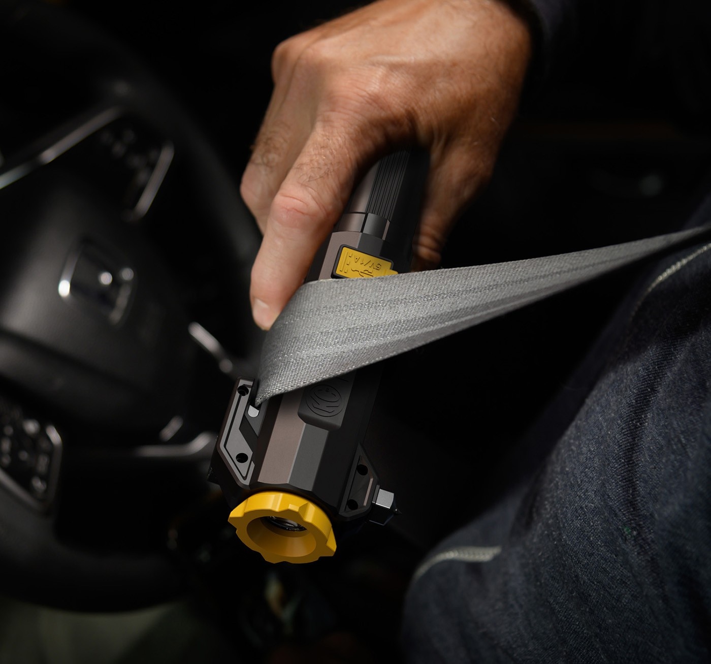 KC 汽車多功能緊急工具燈2入逃生切割刀