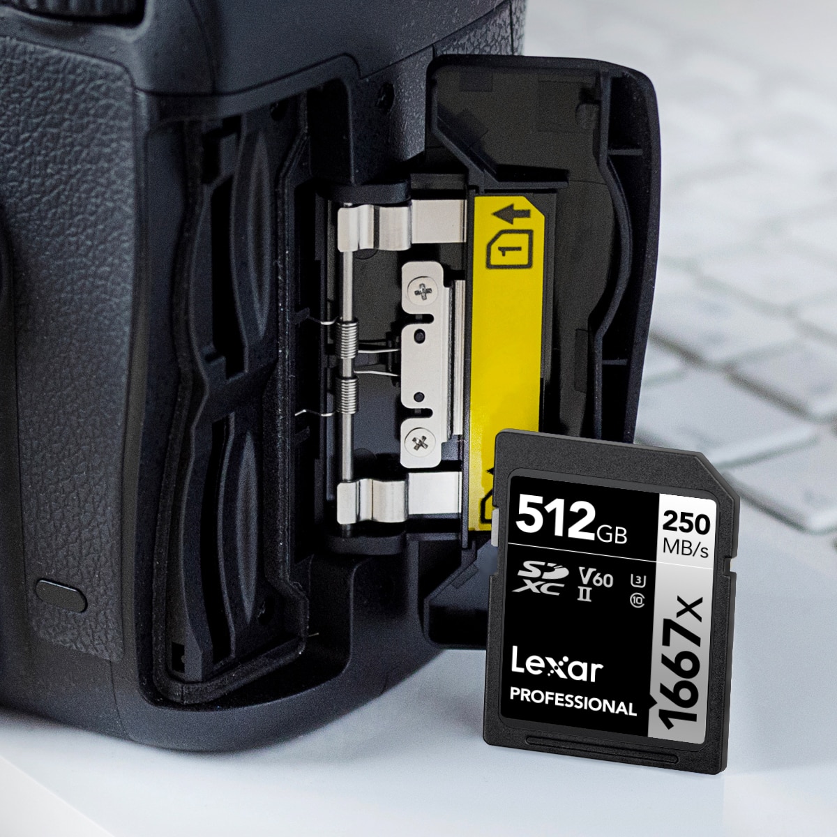 Lexar 雷克沙SD記憶卡、USB隨身碟等儲存高品質影像的產品，皆經過品質實驗室廣泛且嚴謹的測試，確保其性能、品質、相容性及可靠性。
