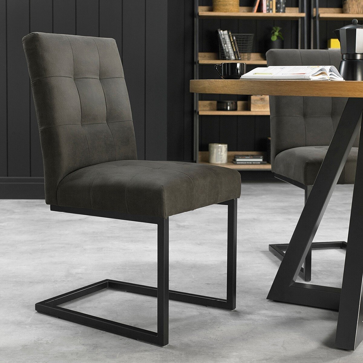Bentley Designs Indus Rustic 橡木 餐桌椅四件組