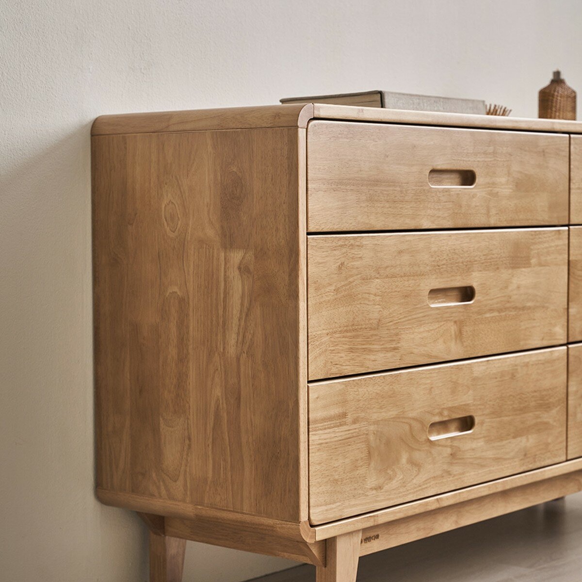 Finlandia Marrone 多功能置物櫃 寬140公分