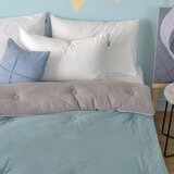 La Belle 雙人可水洗針織雲朵抱抱被 180公分 X 210公分 綠 La Belle 雙人可水洗針織雲朵抱抱被 180公分 X 210公分 綠