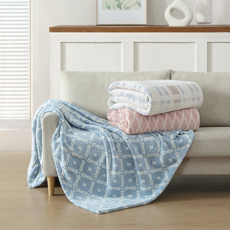 Casual Living 印花柔軟舒適毛毯 152公分 X 177公分