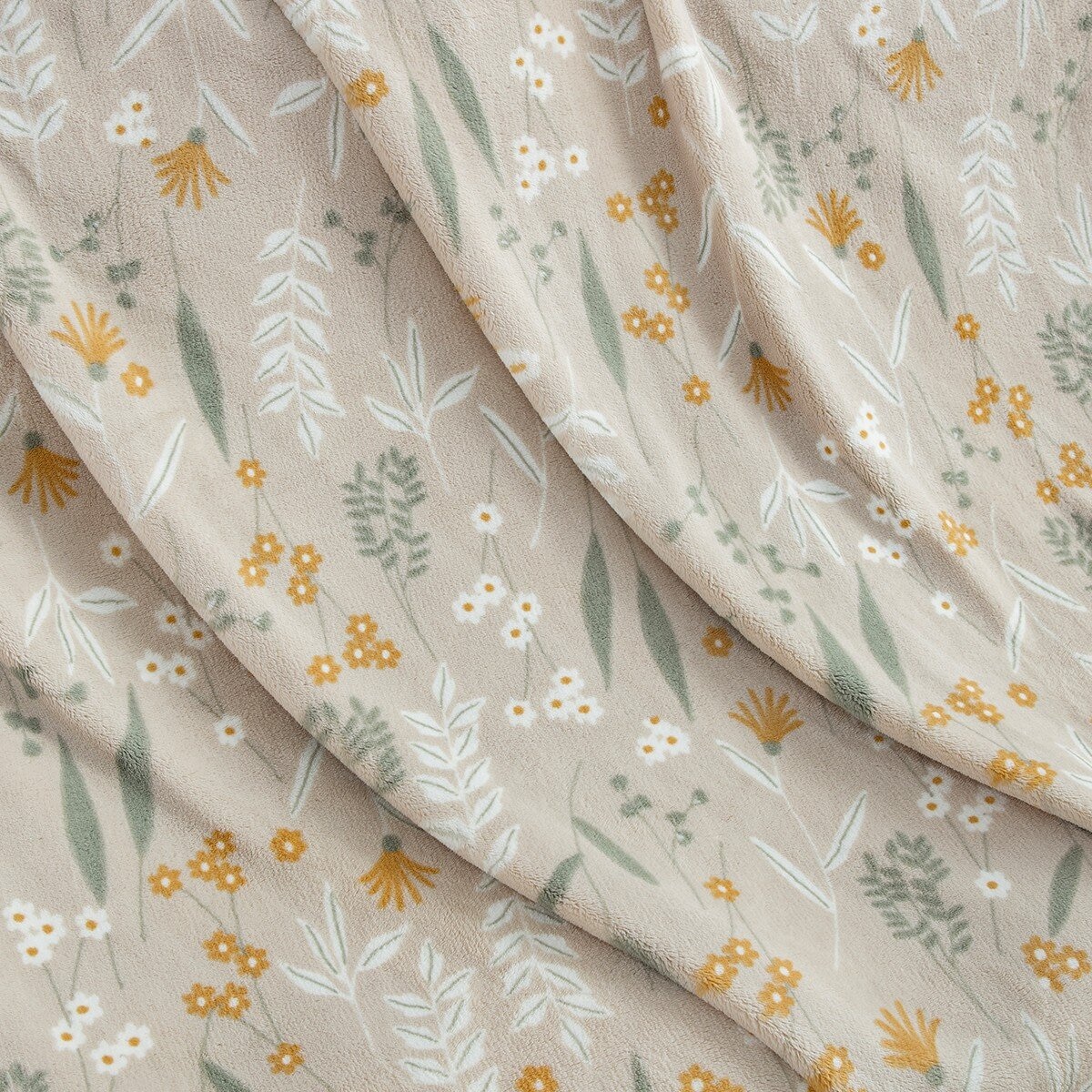 Casual Living 雙人舒適毯 233公分 X 248公分 淡蜜金