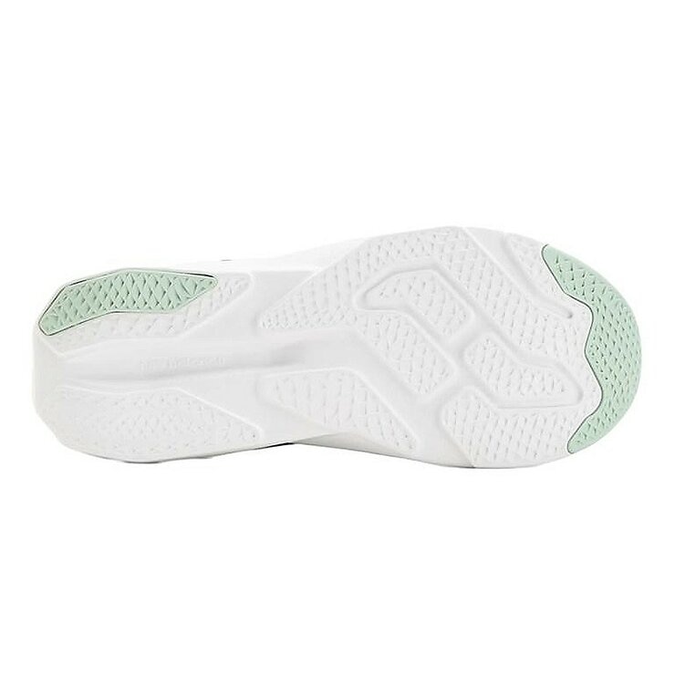 New Balance DynaSoft Flash 女運動鞋 黑 New Balance DynaSoft Flash 女運動鞋 黑