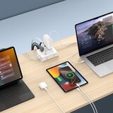 Huntkey 四面插孔延長線 含USB-A X 2 + USB-C X 2