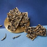 大田海洋 鱻魚禮盒 小魚乾鱈魚脆片 + 鮭魚鬆丁角 + 辣味鱈魚黑芝麻夾心絲 660公克 大田海洋 鱻魚禮盒 小魚乾鱈魚脆片 + 鮭魚鬆丁角 + 辣味鱈魚黑芝麻夾心絲 660公克