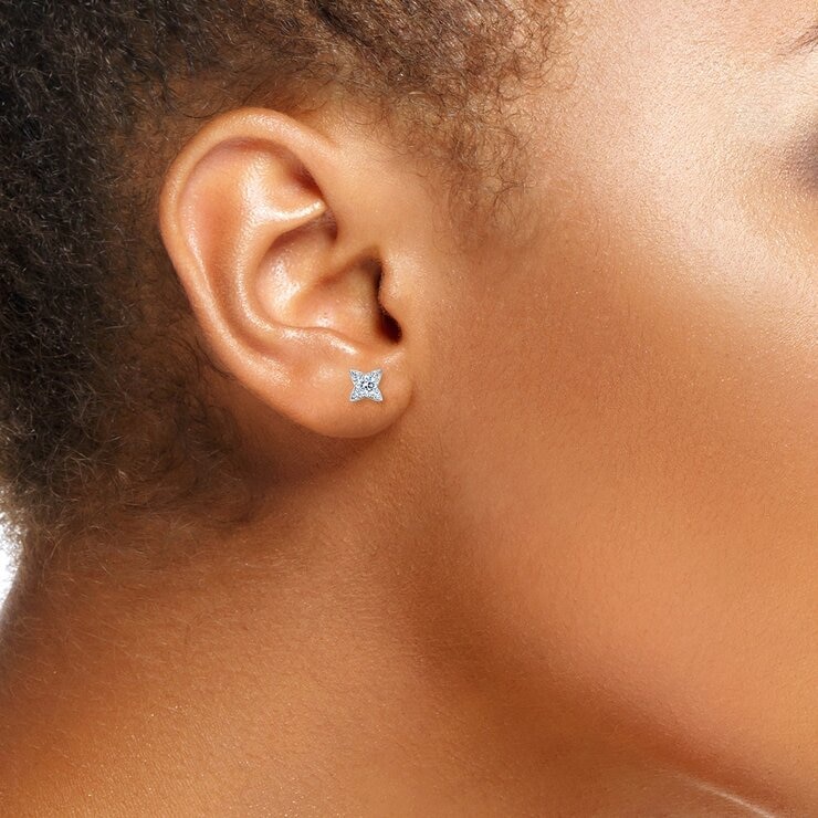 0.50克拉 14K白K金 圓形鑽石星型耳環 VS2/I