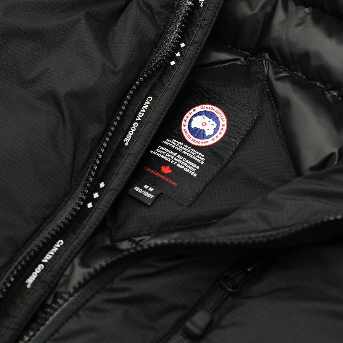 Canada Goose 男短版連帽羽絨外套 黑