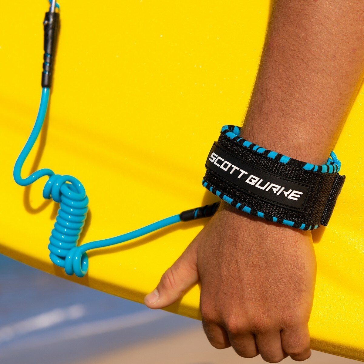 Scott Burke 趴板 黃