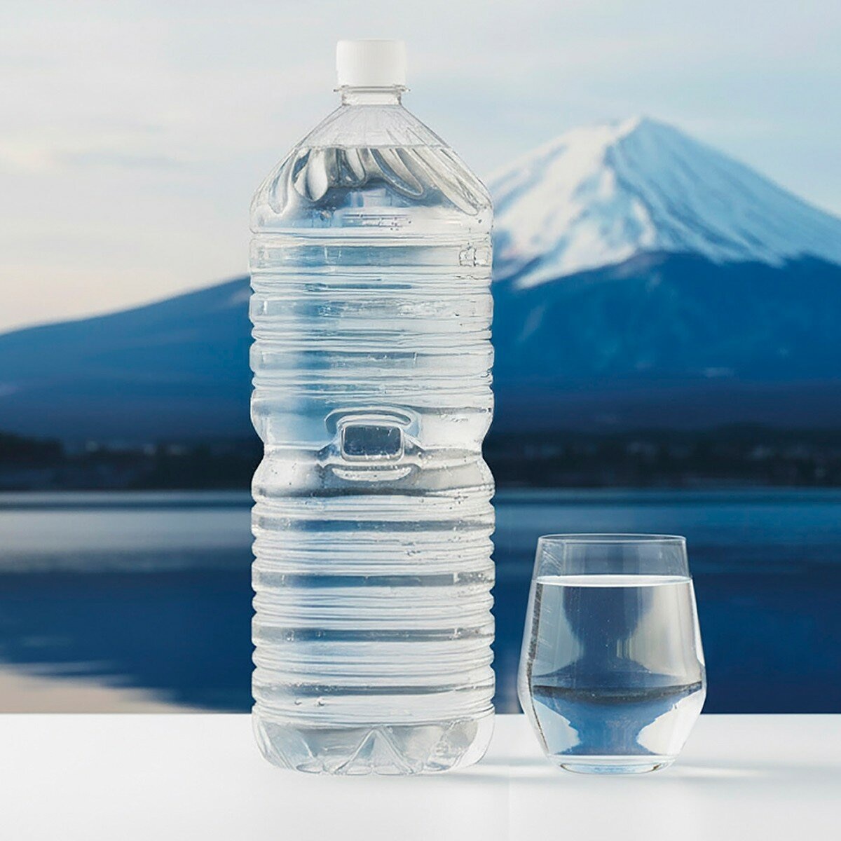 IRIS OHYAMA 富士山天然水 環保無標籤款 2000 毫升 X 9入