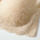 郡是 女立體花紋無鋼圈無痕內衣 膚