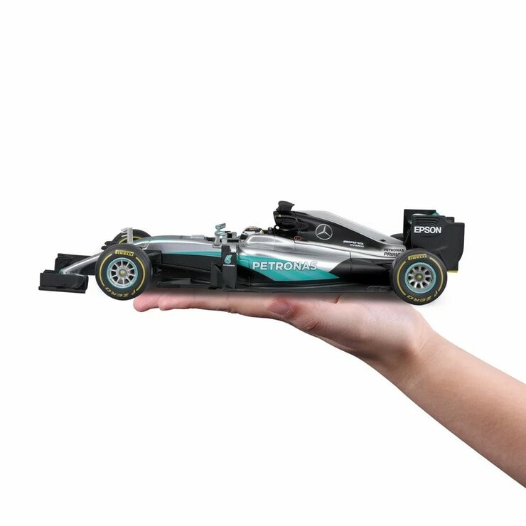 Bburago 1:18 賽車模型 Mercedes F1 W07 Hybrid (#44 Lewis Hamilton) 銀色 / 14歲以上 Bburago 1:18 賽車模型 Mercedes F1 W07 Hybrid (#44 Lewis Hamilton) 銀色 / 14歲以上