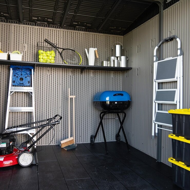 Lifetime 8呎 X 8呎 儲藏屋