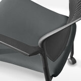 Musical Chairs Impressa 輪型扶手訪客椅