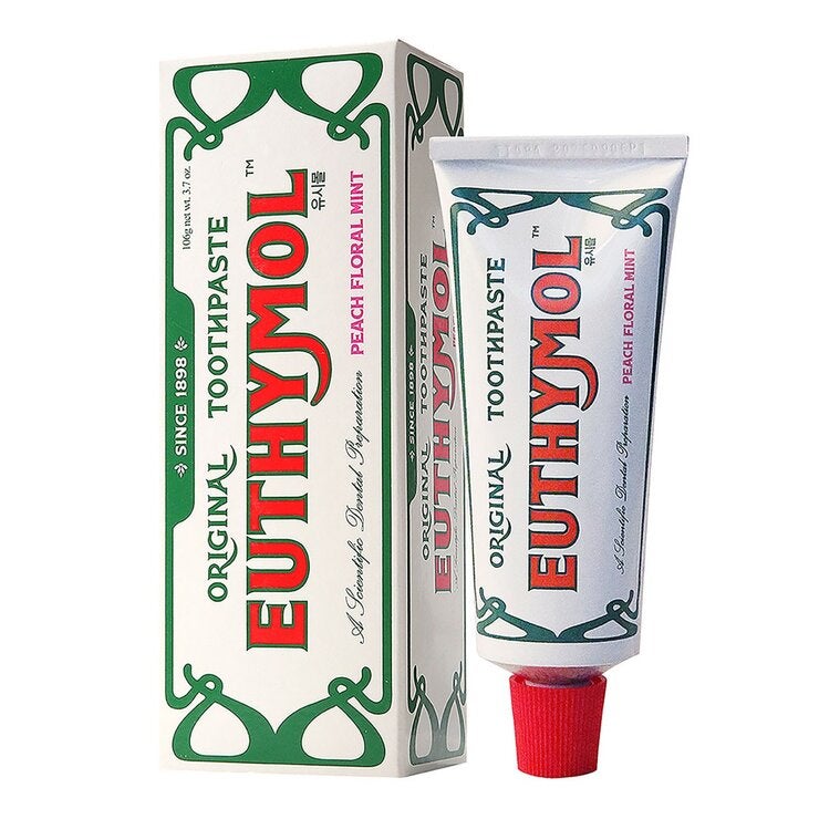 EUTHYMOL 英國百年牙膏禮盒 蜜桃花香 106公克 X 3入 + 擠牙膏器 X 1入 EUTHYMOL 英國百年牙膏禮盒 蜜桃花香 106公克 X 3入 + 擠牙膏器 X 1入
