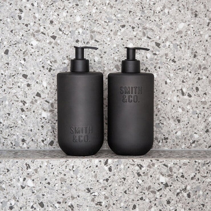 The Aromatherapy Co 煙草雪松護手潤膚乳 400毫升 X 2入