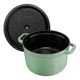 Staub 雙耳圓形鑄鐵深湯鍋 含鋼頭鍋蓋 24公分 晨露綠