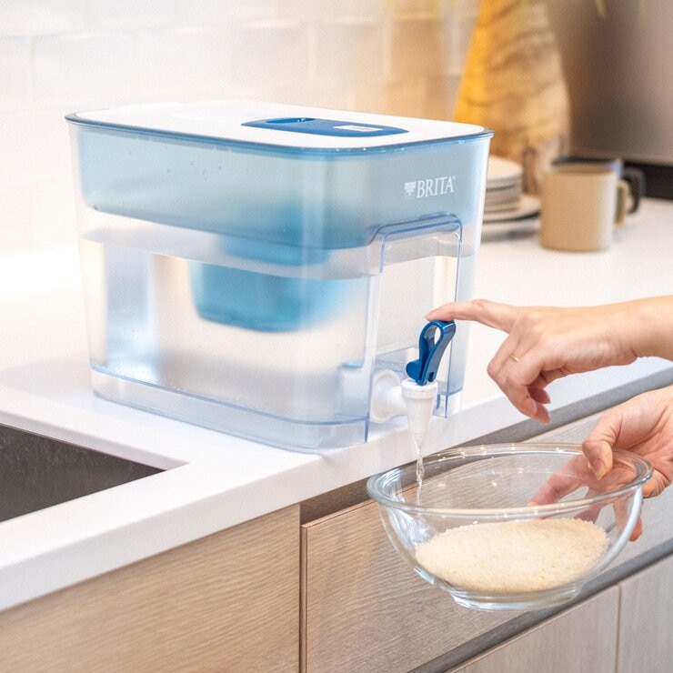 Brita Flow 桌上型濾水箱 8.2公升 附6入 Maxtra Pro 濾芯