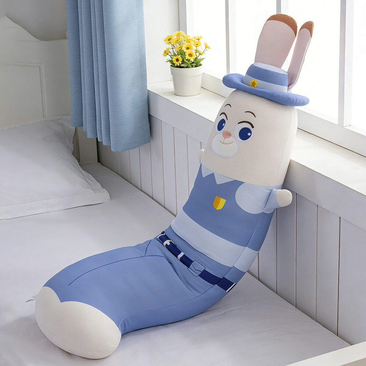 Zootopia 涼感抱枕 30公分 X 20.5公分 X 105公分 茱蒂