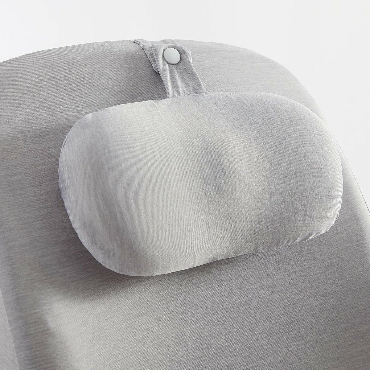 Essential Comfort 涼感記憶棉多用倚靠枕 62.5公分 X 33.7公分 X 21公分