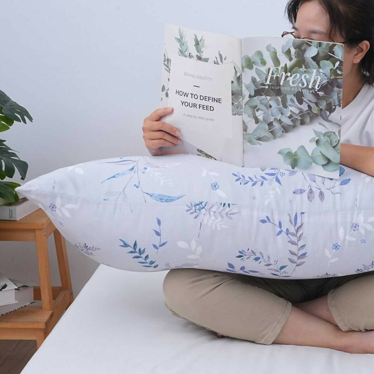 CASA 萊賽爾長抱枕 45公分 X 120公分 X 20公分 墨上花開 CASA 萊賽爾長抱枕 45公分 X 120公分 X 20公分 墨上花開