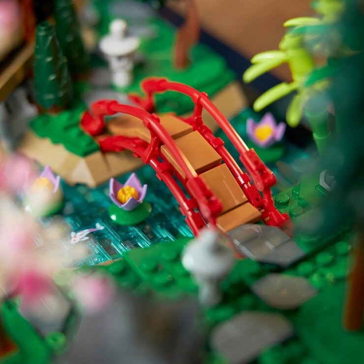 LEGO Icons 系列 寧靜庭園 10315 / 9歲以上