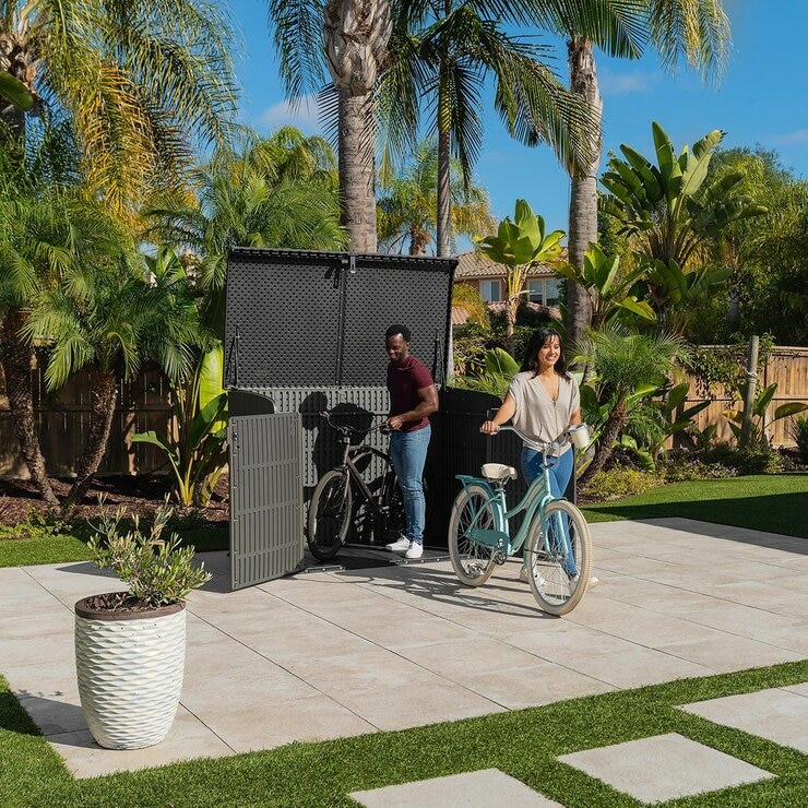 Lifetime 6.2呎 X 3.4呎 橫式儲藏屋