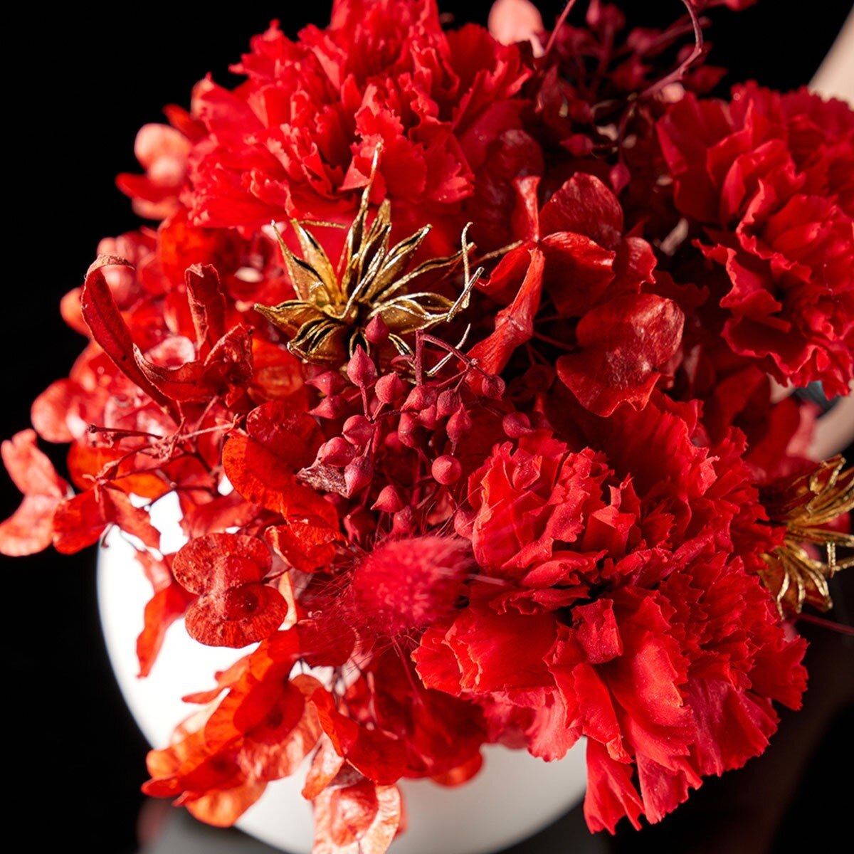 Elite Concept Mother's Day Crimson Carnation
