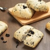 科克蘭 黑橄欖麵包 8入 科克蘭 黑橄欖麵包 8入