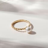 Tokyo Pearl 18K黃K金 5.5公釐 - 6.0公釐 Akoya 珍珠戒指