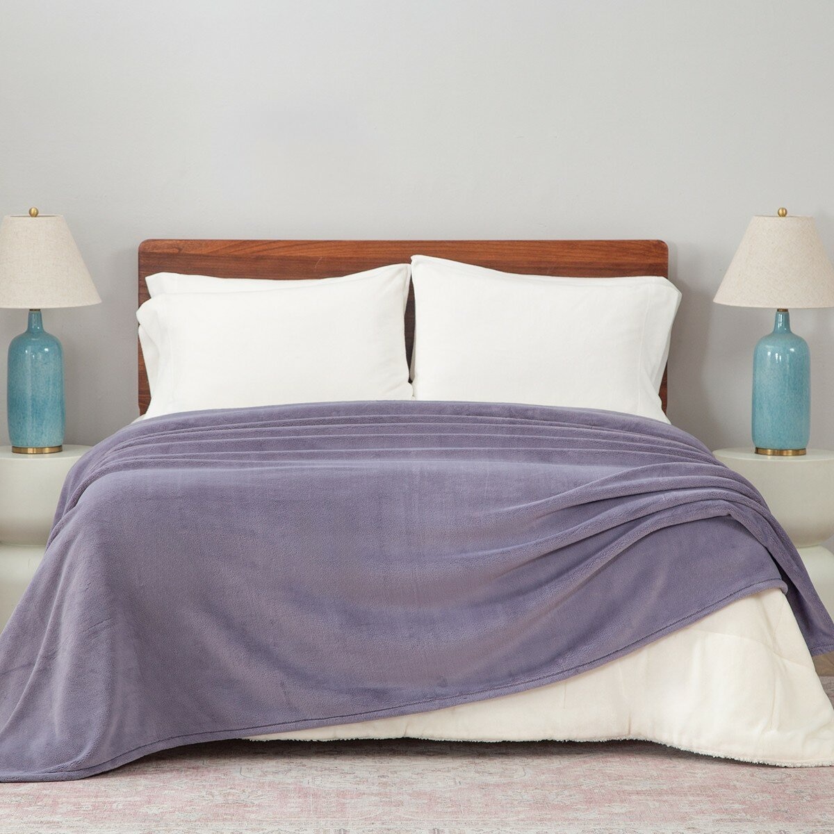 Berkshire 雙人舒適毯 233公分 X 248公分 紫