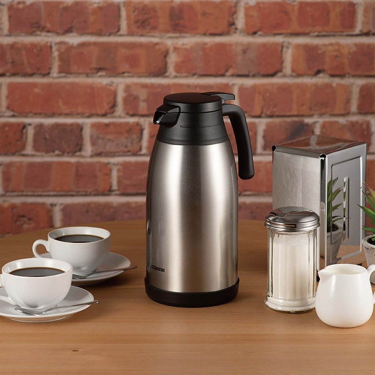 象印 不鏽鋼真空保溫壺 1.9公升 SH-RA19 銀色 象印 不鏽鋼真空保溫壺 1.9公升 SH-RA19 銀色