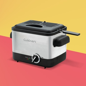 Cuisinart 不鏽鋼輕巧型溫控油炸鍋 (CDF-100TW) Cuisinart 不鏽鋼輕巧型溫控油炸鍋 (CDF-100TW)