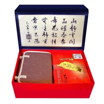 有嘉木阿里山冬茶與旅行茶具禮盒組 有嘉木阿里山冬茶與旅行茶具禮盒組