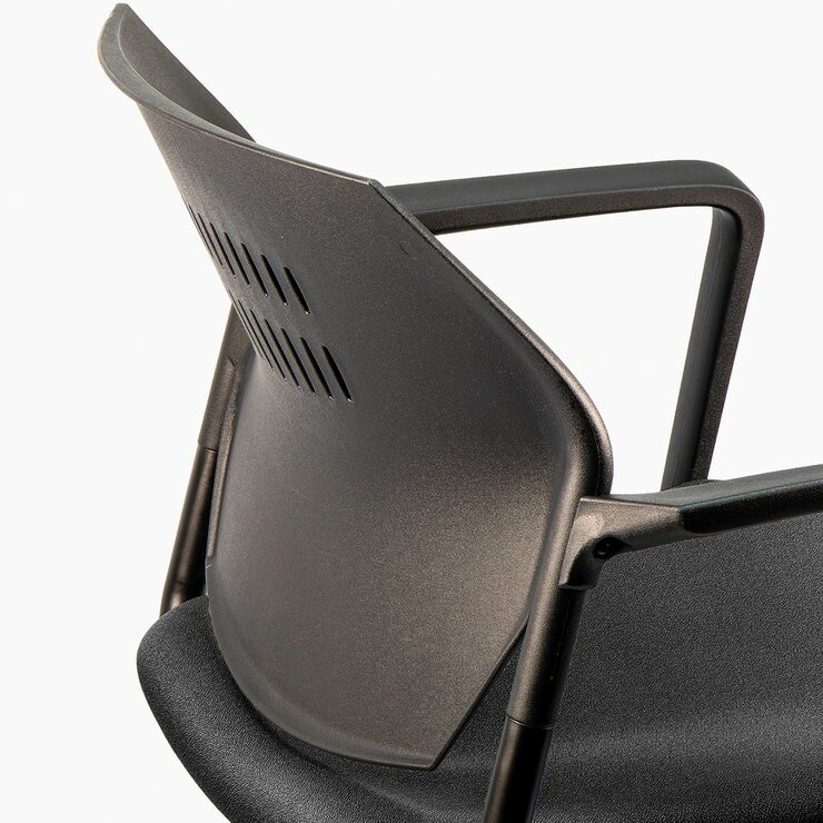 Musical Chairs Impressa 扶手辦公椅 黑 Musical Chairs Impressa 扶手辦公椅 黑