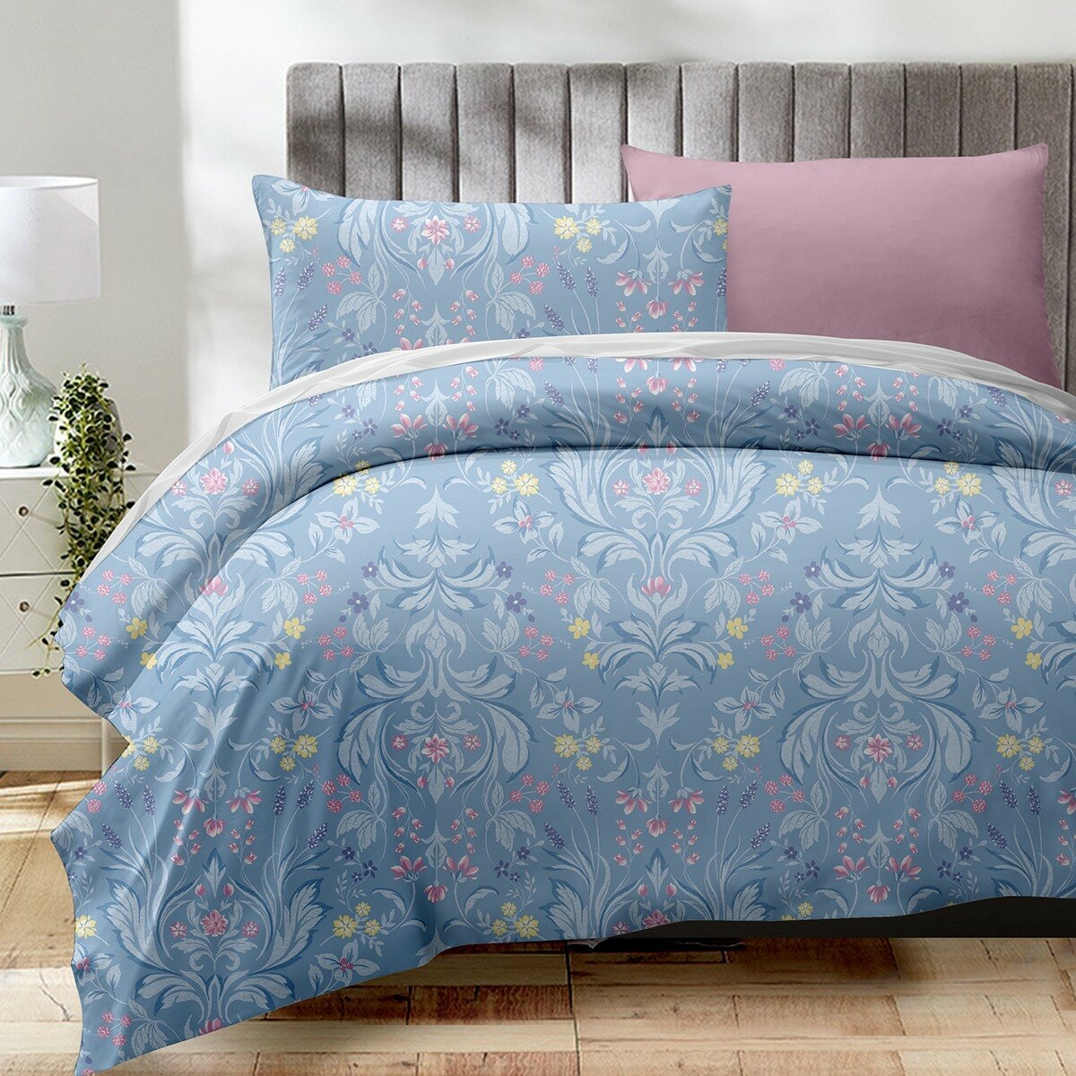 Caliphil 美國棉雙人床包兩用被四件組 152公分 X 190公分 賽納花園 Caliphil 美國棉雙人床包兩用被四件組 152公分 X 190公分 賽納花園